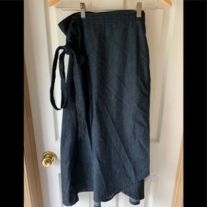Gap denim wrap skirt - Size M